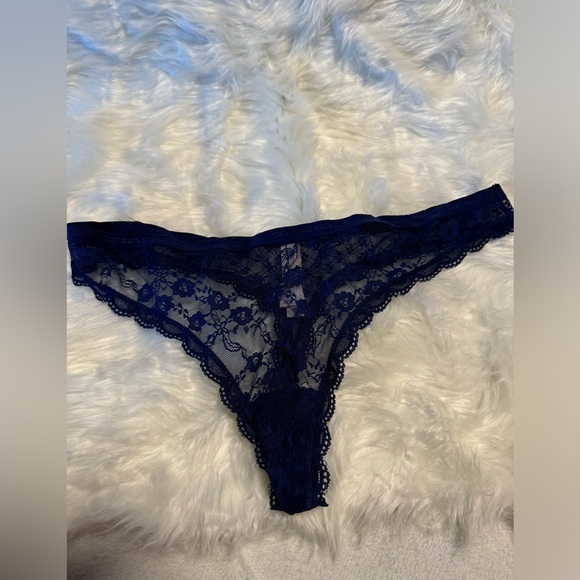 Dark Blue Victorias Secret Bra and Pantie - Picture 11 of 11